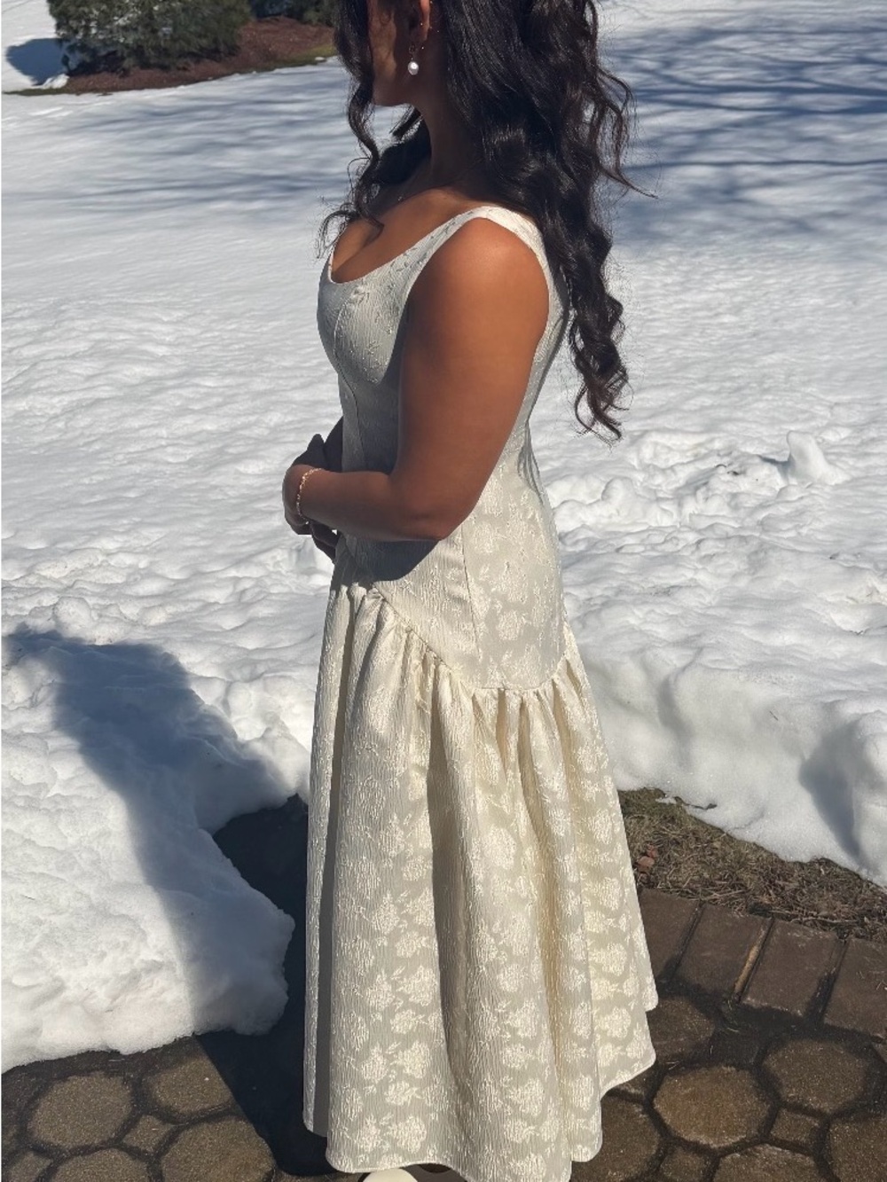 Ivory Textured Midi Dress with Full Skirt - Picture 2 of 2